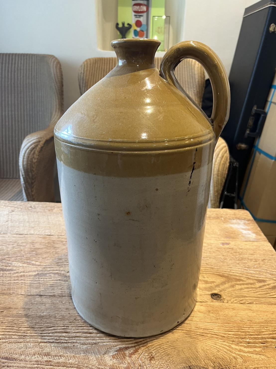 炻器のボトル（大）