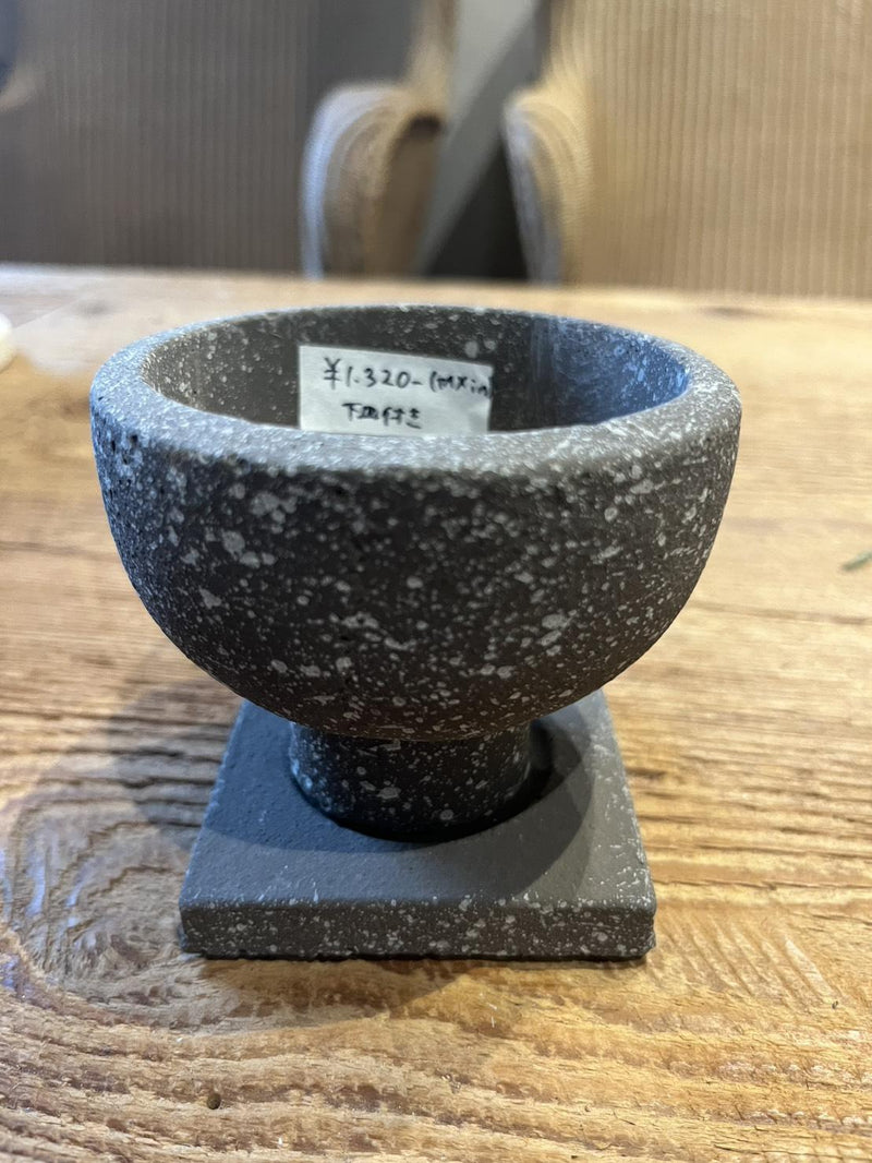 plant pot_034