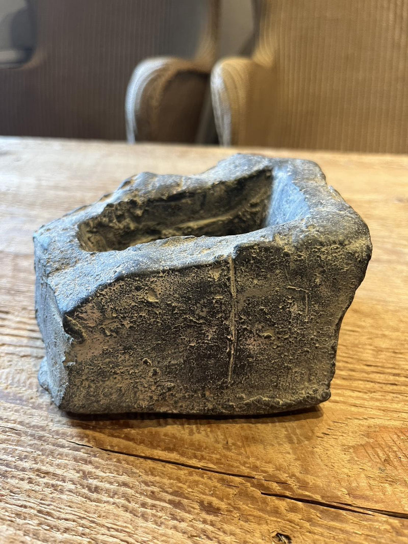 plant pot_053